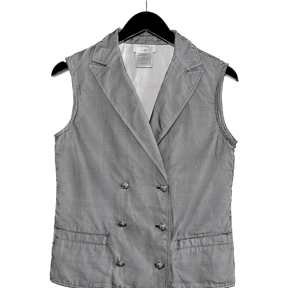 Chanel SS07 Runway Look 29 Layered Double-breasted Vest